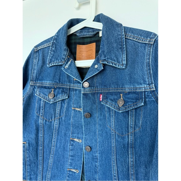 Levi’s Premium Denim Jacket - Picture 2 of 9